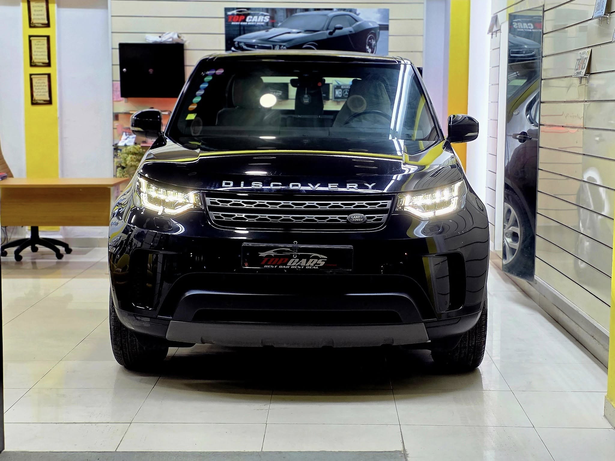 Land Rover Discovery 2019